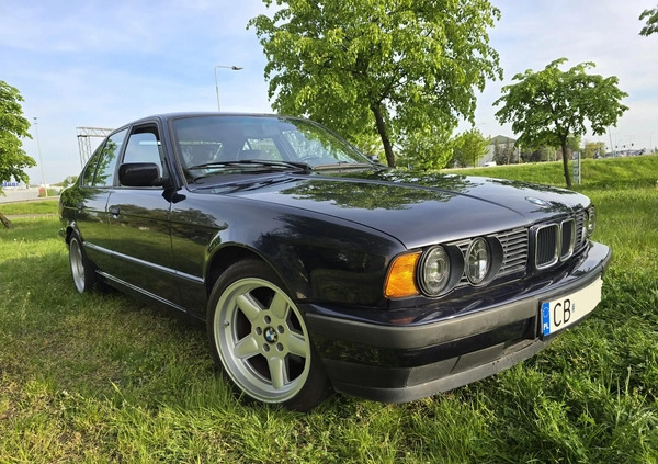 BMW Seria 5 cena 23900 przebieg: 329000, rok produkcji 1993 z Bydgoszcz małe 46